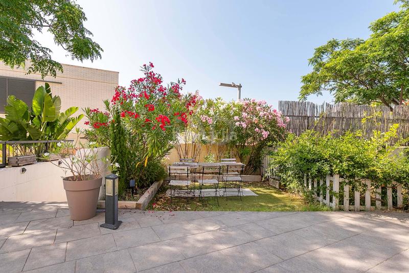 Foto 33e151c8-2bb6-4906-aab8-10cb0fb4cabc. Doppelhaus in carrer de la pagesia 68 in Vallveric Mataró