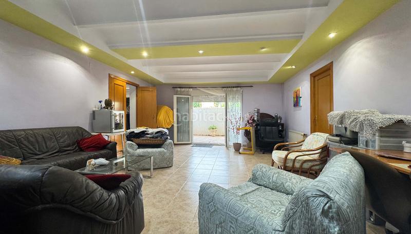 Foto 0444468f-908b-4563-af38-ae5b7cf40420. House with heating parking in Atzúbia (L´)