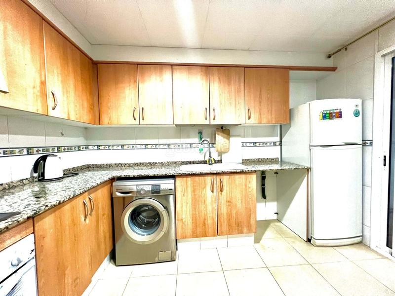 Foto 7c4ba57f-5168-4744-acf0-9e335f97fc02. Casa aparellada amb aparcament a Avinguda Catalunya Sant Carles de la Ràpita