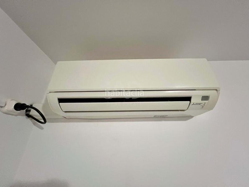 Foto 80a7fa70-e6af-45a8-83a6-db2de8a5f8c8. Casa pareada en Avinguda Catalunya Sant Carles de la Ràpita