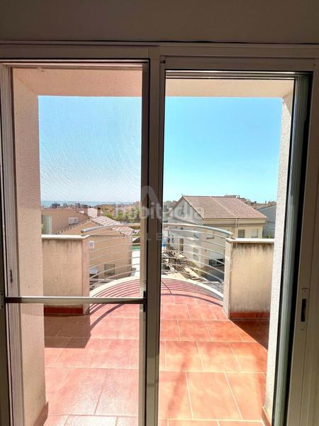 Foto be9f8f6d-f473-4561-a747-d8fb52ee2541. Casa pareada en Avinguda Catalunya Sant Carles de la Ràpita