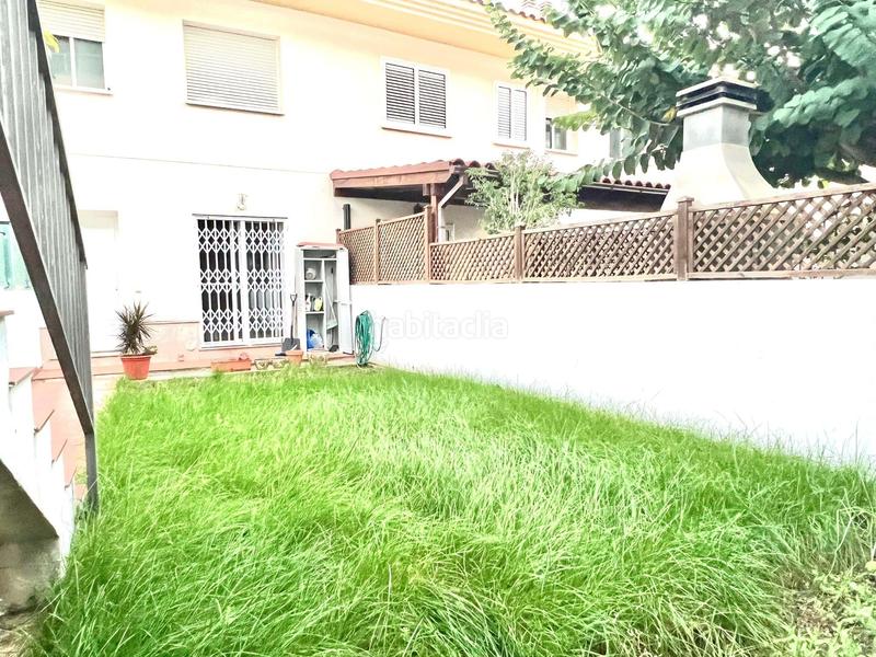 Foto c8055980-dc58-4adb-9870-bc1d4d257a2e. Towny house with parking in Avinguda Catalunya Sant Carles de la Ràpita