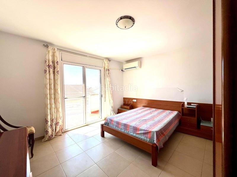 Foto d7756292-0034-4404-a4b5-0b11c9faea52. Towny house with parking in Avinguda Catalunya Sant Carles de la Ràpita