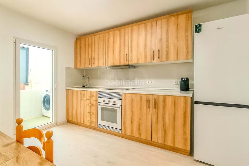 Foto d04ec37b-e476-454b-9bb9-4b85e1661c78. Etagenwohnung mit heizung in Campello Playa Campello (el)