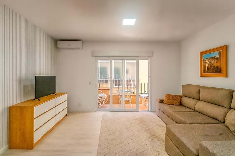 Foto 6f3e0271-aff7-4544-9157-79f6db38c8e9. Flat with heating in Campello Playa Campello (el)