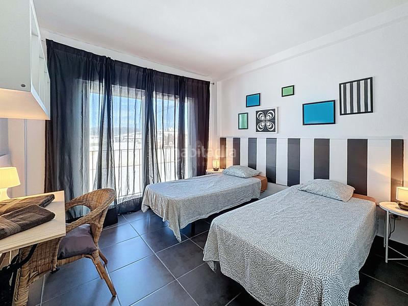 Foto fcb24a3b-b982-45d0-b783-73154e2c3ee2. Dreistöckige wohnung in Tarifa ciudad Tarifa