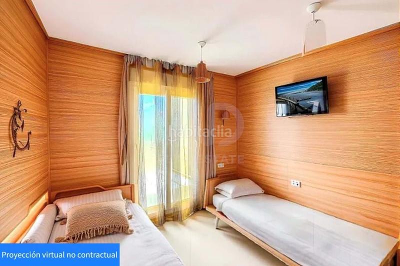 Foto 0bc520fd-983b-48eb-9e17-59981b55a537. Casa aparellada amb calefacció piscina a Tarifa ciudad Tarifa