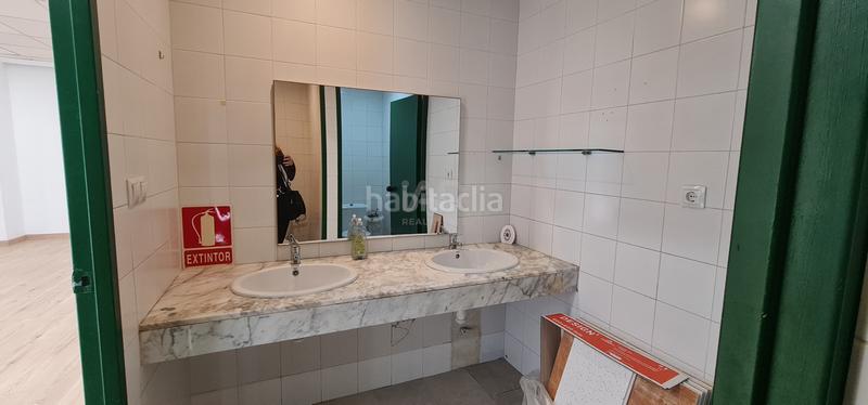 Foto 9a9e093f-58e2-4c21-9f84-b5d2dc4d00b7. Location local commercial dans Centre Masnou (El)