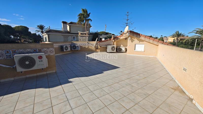 Foto de8a450a-d8bf-48ce-a7db-a6edbf0925a4. Chalet in calle huracán 2 in Cabo Roig Orihuela