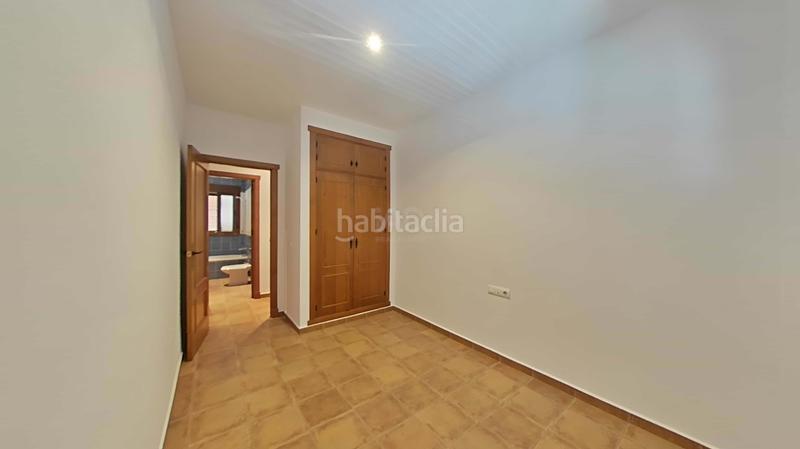 Foto 30a2c991-0a0e-4590-97a6-577b011f2e0f. Casa aparellada amb calefacció aparcament a Los Gallos Chiclana de la Frontera