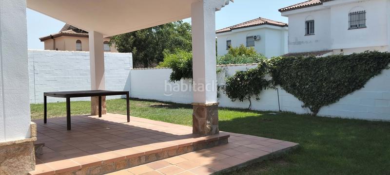 Foto 8a9e3db6-6997-473b-a105-9098d73a188d. Casa pareada en Los Gallos Chiclana de la Frontera