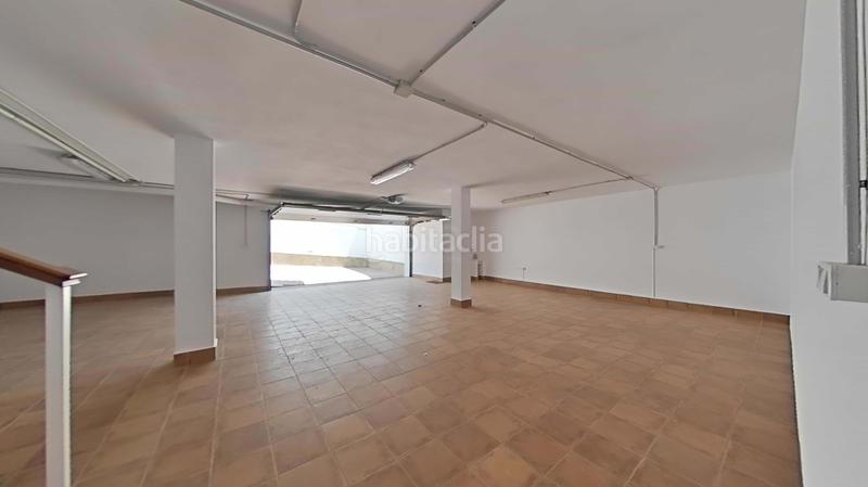 Foto 3ed8378a-7e03-4b6f-b09f-3184c55b3a45. Doppelhaus mit heizung parking in Los Gallos Chiclana de la Frontera