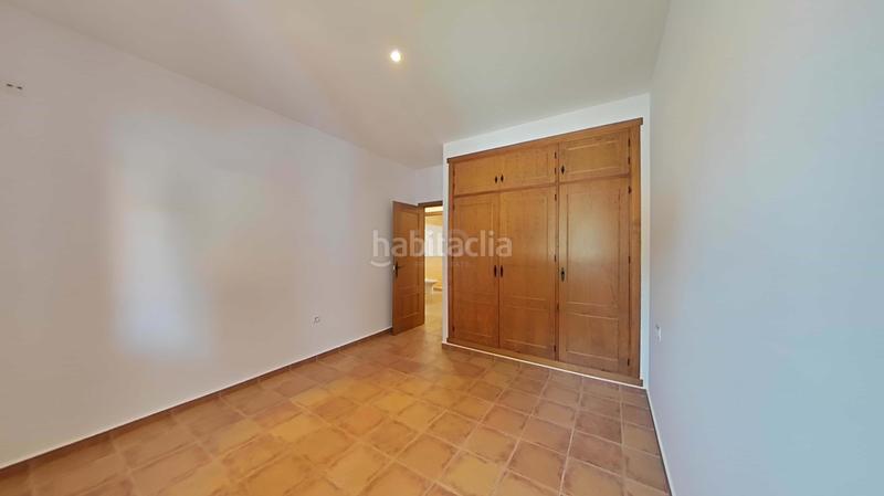 Foto dd5cf6c3-5ed5-4bc3-91f3-29ce68c4ff5c. Maison jumelée avec chauffage parking dans Los Gallos Chiclana de la Frontera