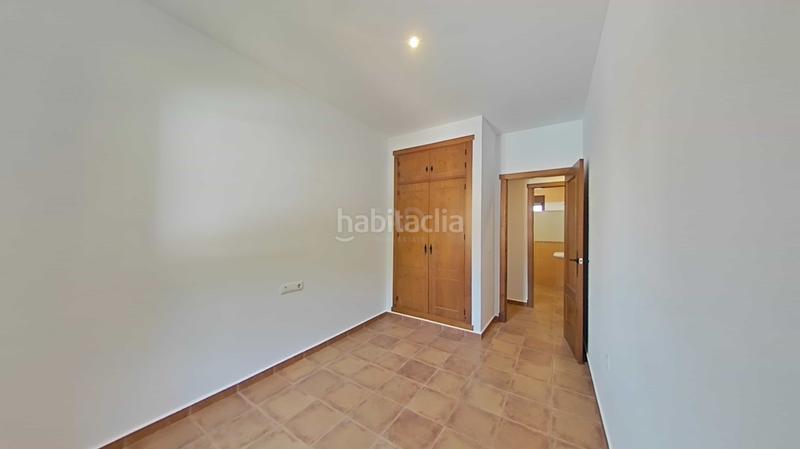 Foto 935684f0-b502-4aaf-9441-45091c421eee. Towny house with heating parking in Los Gallos Chiclana de la Frontera