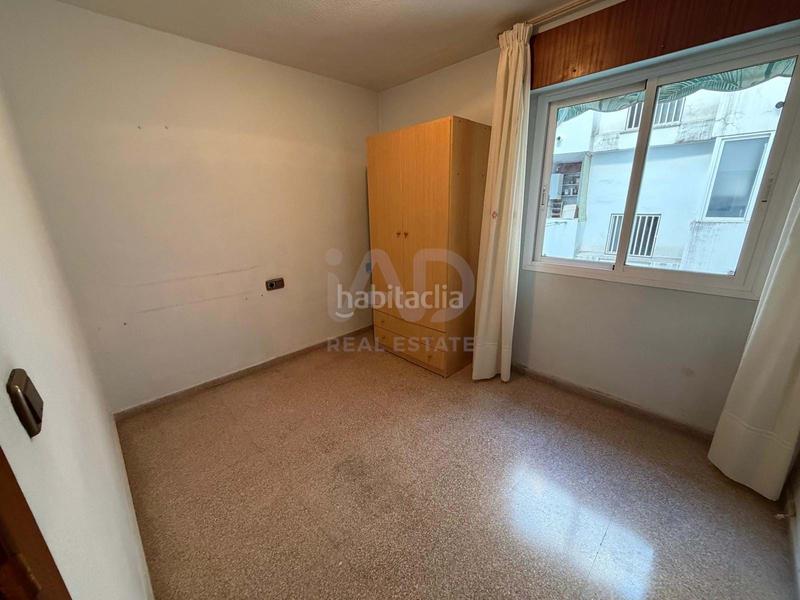 Foto e2c9dc9f-04d4-4ce8-acc9-28ec6b2c32a9. Appartamento in calle catedrático daniel jiménez de cisneros 27 in Alicante