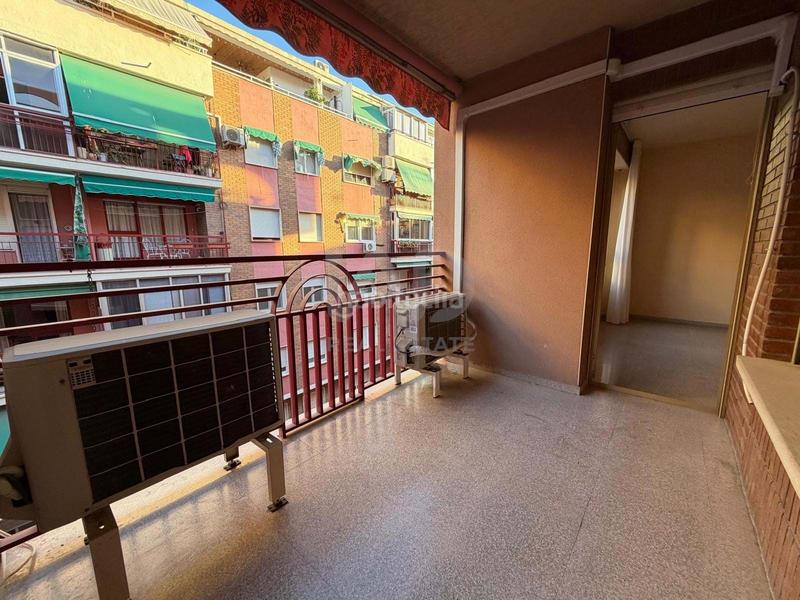 Foto e9911bd1-bc11-49f2-8b94-ee4a100c1c70. Appartement dans calle catedrático daniel jiménez de cisneros 27 dans Alicante
