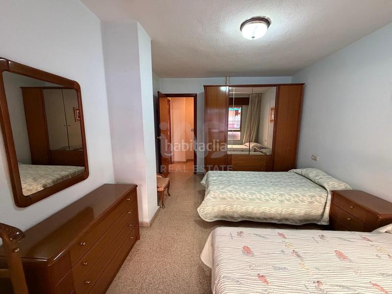 Foto b7fb843d-d28f-4435-8817-7461e49d2158. Piso en calle catedrático daniel jiménez de cisneros 27 en Alicante