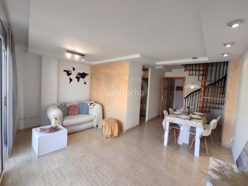 Foto b9f1f608-b34d-4f83-9907-26215b4fbb7c. Duplex in carrer de guipúscoa 49 in Torre - Sana Terrassa