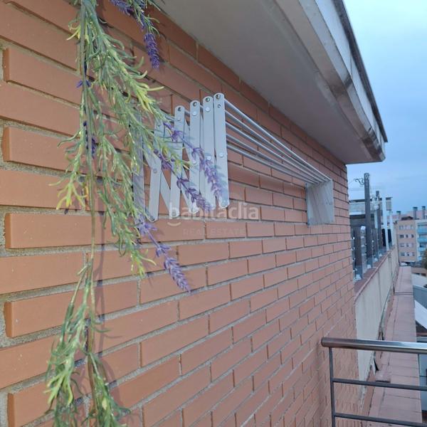 Foto 725273ba-bfee-411e-afdd-f9b8f9a70015. Zweistöckige wohnung in carrer de guipúscoa 49 in Terrassa