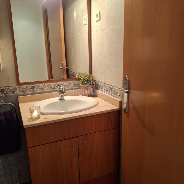 Foto a364b6e7-1ec5-4e74-9ef3-26f0052a6019. Zweistöckige wohnung in carrer de guipúscoa 49 in Terrassa