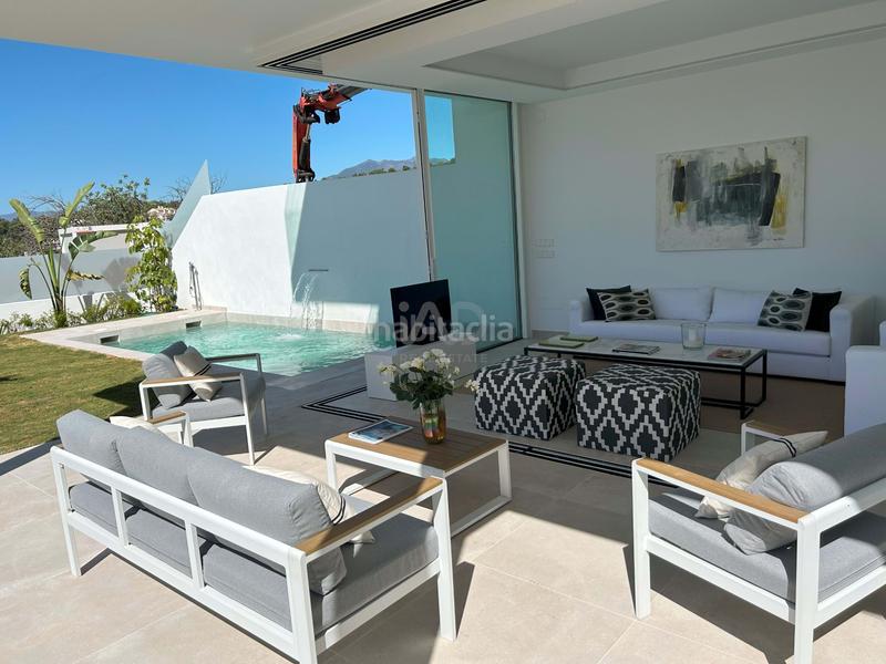 Foto 6bda4817-daf9-4f34-b272-72b9b5c9cb44. House with heating parking pool in Nueva Andalucía centro Marbella