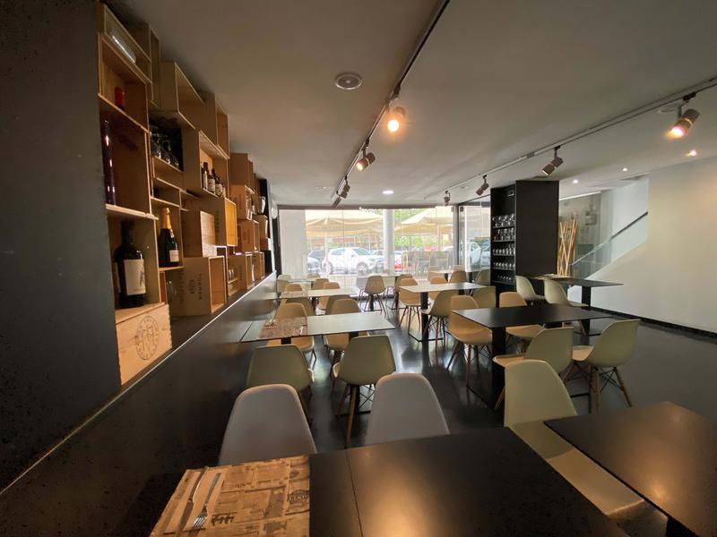 Foto cf861f26-17a5-4ede-b698-4741f3dd0d23. Local comercial a Canaletes - Turonet Cerdanyola del Vallès