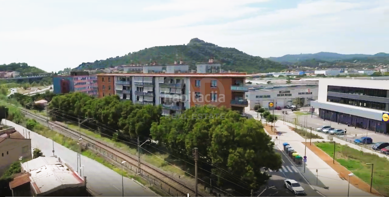 Foto 9c34348f-dba3-4a49-b121-5221df621ff4. Pis amb calefacció aparcament piscina a Mas Rampinyo - Montcada Nova - Carrerada Montcada i Reixac