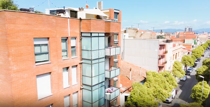 Foto f2d3db89-c1dd-4e64-9475-5e4a2b32e1b4. Pis amb calefacció aparcament piscina a Mas Rampinyo - Montcada Nova - Carrerada Montcada i Reixac