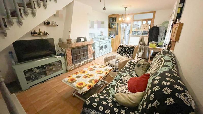 Foto bd901605-f1ac-4e9c-a5a8-912f68612d6a. Maison jumelée avec chauffage dans Coín