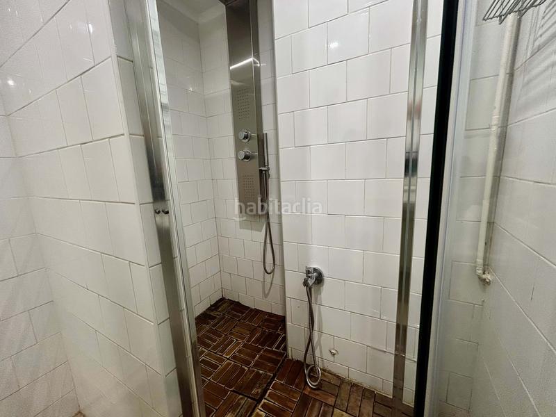 Foto f9758139-e7bb-4ab0-bb2a-8f60445f3460. Local comercial en El Poble Sec - Parc de Montjuïc Barcelona