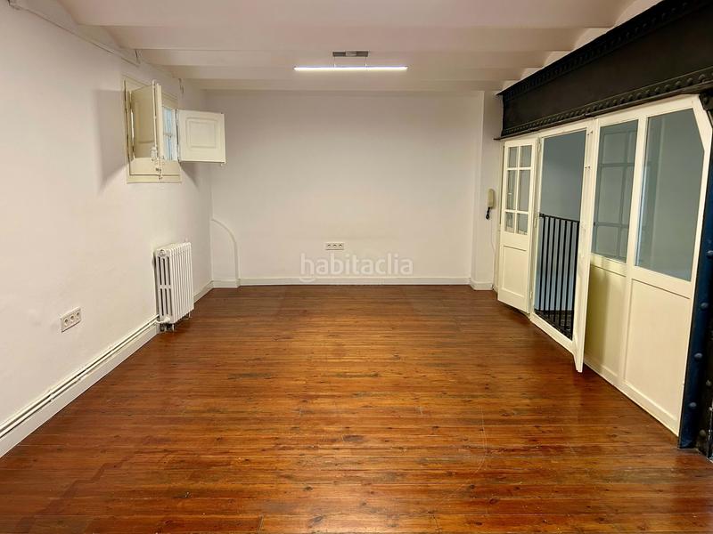 Foto ec791fbe-ea27-44c6-bbf7-58ad86d8e859. Local commercial dans El Poble Sec - Parc de Montjuïc Barcelona