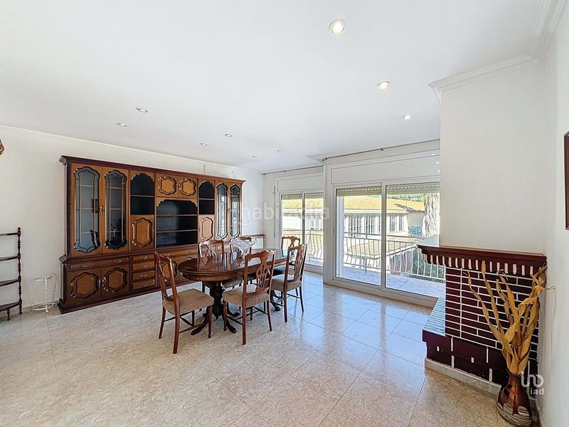 Foto ed0dcc61-0221-4e88-9093-fb66adc33127. Duplex avec chauffage dans Canet de Mar