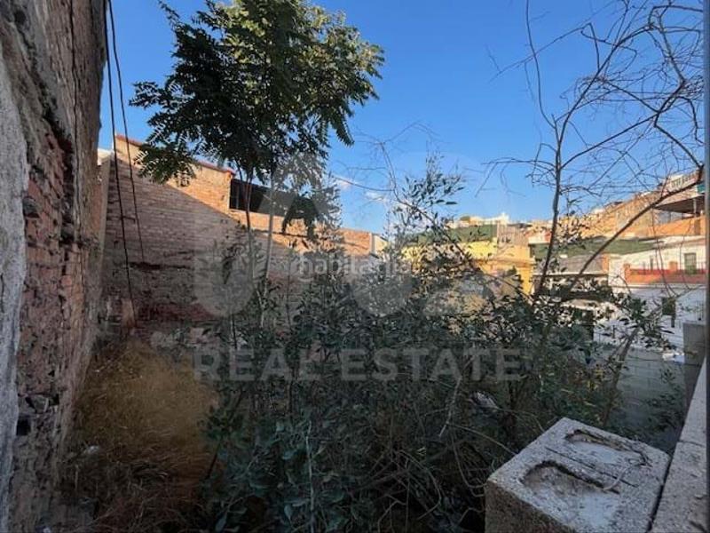 Foto cb6b56ea-d67f-4a0c-a6a3-bd8d6290890e. Terreno residenziale in Barrio de Ciudad Jardín Málaga