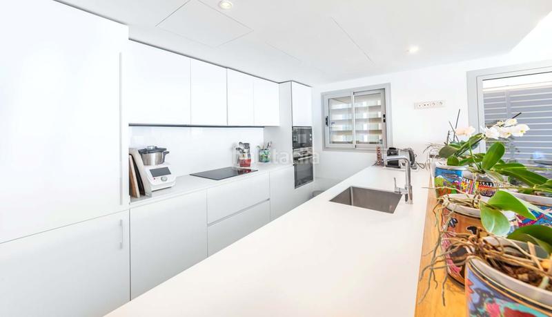 Foto 4d453dc7-4b4b-41b4-ad5d-2eee16efa582. Etagenwohnung mit heizung pool in Los Pacos Fuengirola