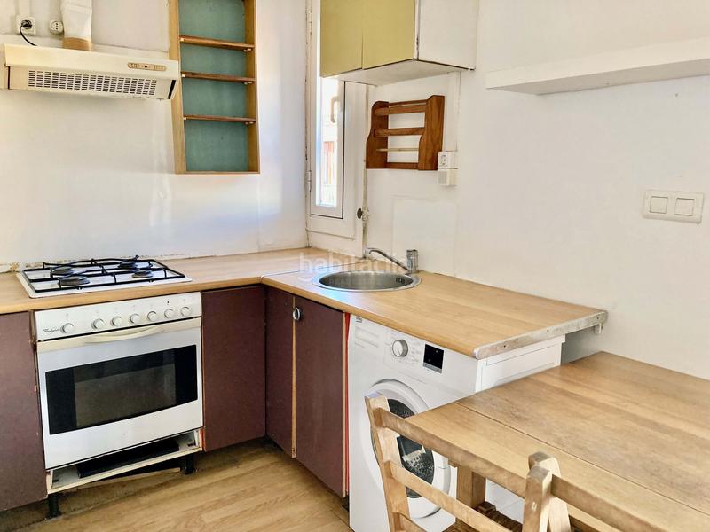 Foto dcb8c081-7ac5-41b0-96e7-4658954c4e34. Ático en Raval Barcelona