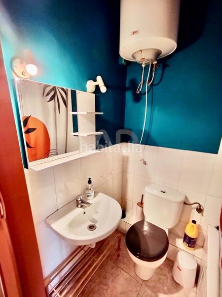 Foto a7f2822c-a2ca-4926-938f-b3ed4697856b. Dachwohnung mit heizung in Raval Barcelona