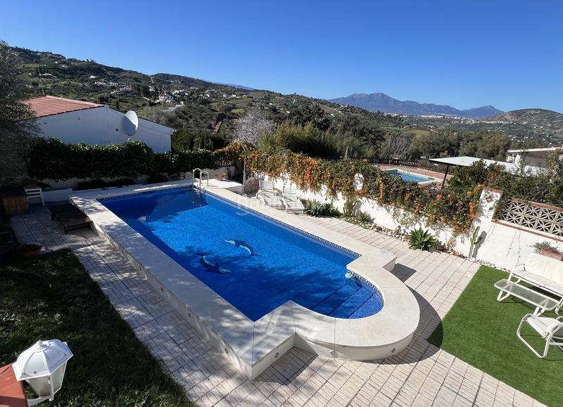 Foto ee8ae013-ceb4-4703-b201-264198bd7695. Haus mit pool in Centro Alhaurín el Grande