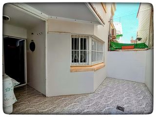 Casa bifamiliare in Casco Antiguo