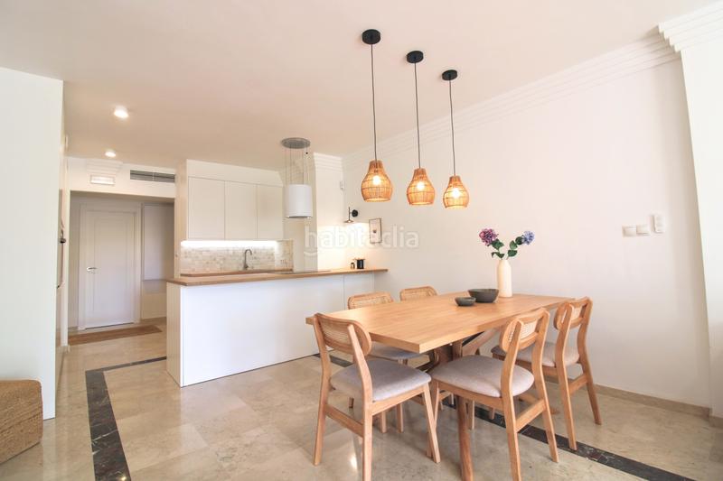 Foto 4c317c29-4e8d-48e1-af0c-984ce7753a64. Etagenwohnung mit parking pool in Río Real Marbella