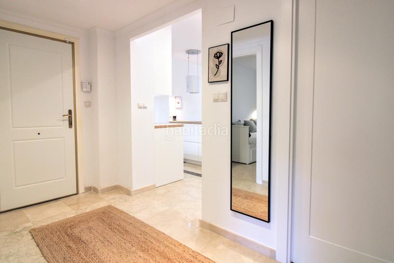 Foto 714fc82f-988d-4857-aba6-1fe84c9503f7. Etagenwohnung mit parking pool in Río Real Marbella