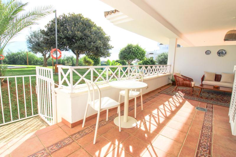 Foto 7c5ddea5-383e-44b9-a7e1-5631950b7aea. Etagenwohnung mit parking pool in Río Real Marbella