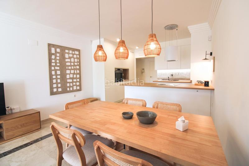 Foto f3ad31b4-d90d-4c43-8bff-19dd1eb520a8. Etagenwohnung mit parking pool in Río Real Marbella