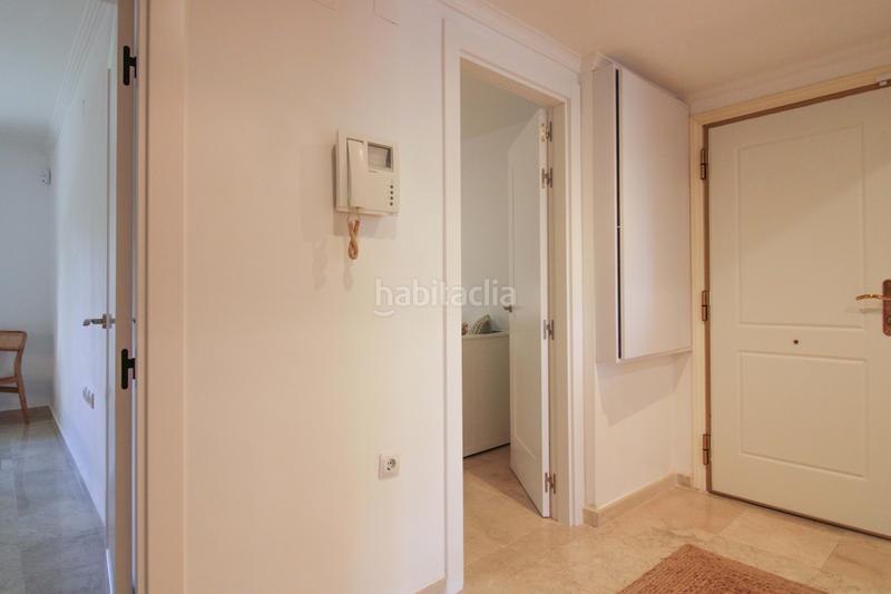 Foto c355d85b-f0de-4901-a173-786c3856e0cc. Flat with parking in Río Real Marbella