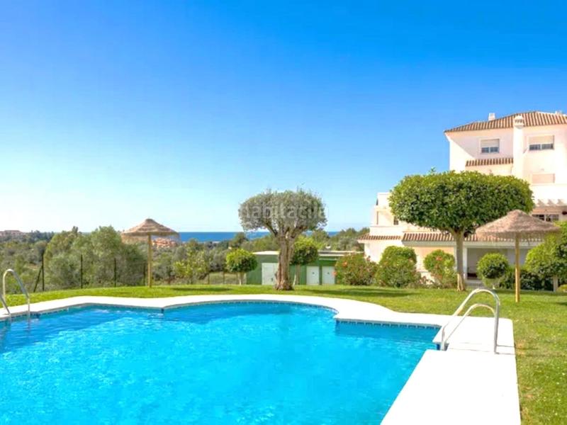 Foto 2da9e907-dadc-479c-aa9d-c4ff6bfbd1b9. Piso en Río Real Marbella