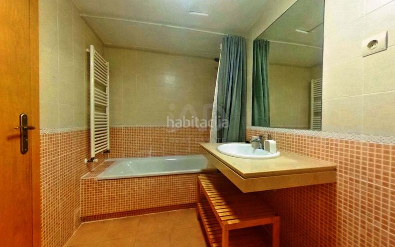 Foto 5c61a0e3-ffc0-4af1-9888-3b6b9bcde792. Miete etagenwohnung mit heizung parking pool in Simancas Madrid