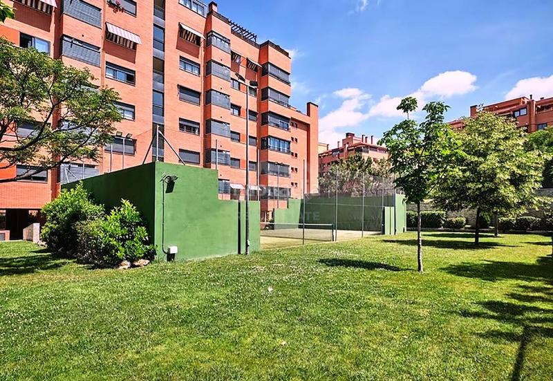 Foto cfcf877c-c60a-4c42-9413-ea7c813c108f. Miete etagenwohnung mit heizung parking pool in Simancas Madrid