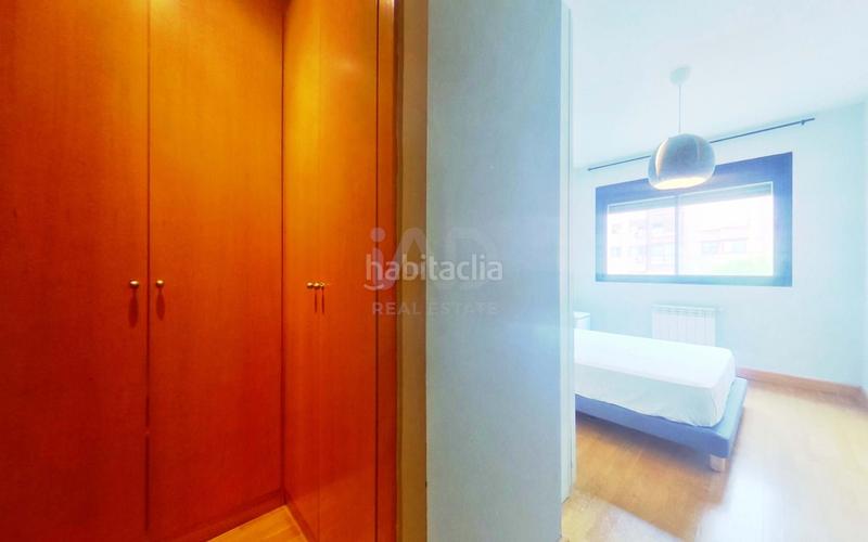 Foto 91babeb4-5db5-4197-8b51-4a14ced9d8a9. Rent flat with heating parking pool in Simancas Madrid