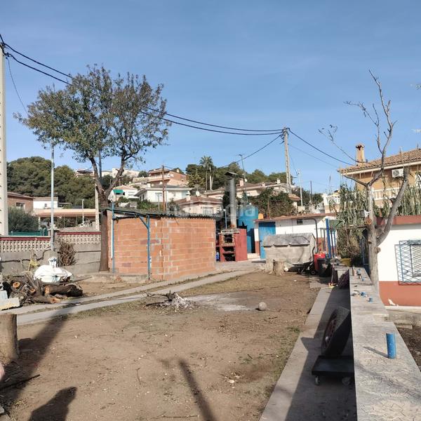 Foto 1036a399-8a48-4e10-b325-20ef04baccc1. Terreny residencial a costa Cunit - els jardins - els rosers Cunit