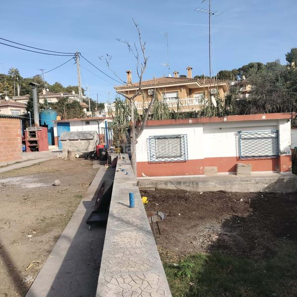 Foto 5b26d241-d759-44aa-9032-123c62f8fd2d. Terreny residencial a costa Cunit - els jardins - els rosers Cunit