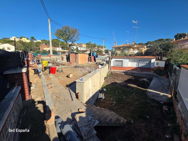 Foto f444f887-5250-470c-a935-ceb30d077cd9. Terreny residencial a costa Cunit - els jardins - els rosers Cunit